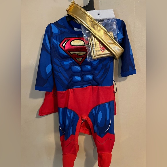 Halloween Costume - Picture 2 of 2